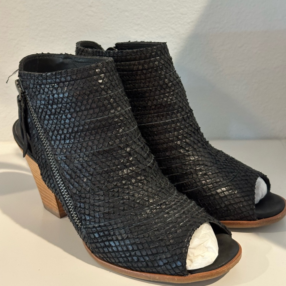 Paul Green Black Textured Peep-Toe Heeled Boots